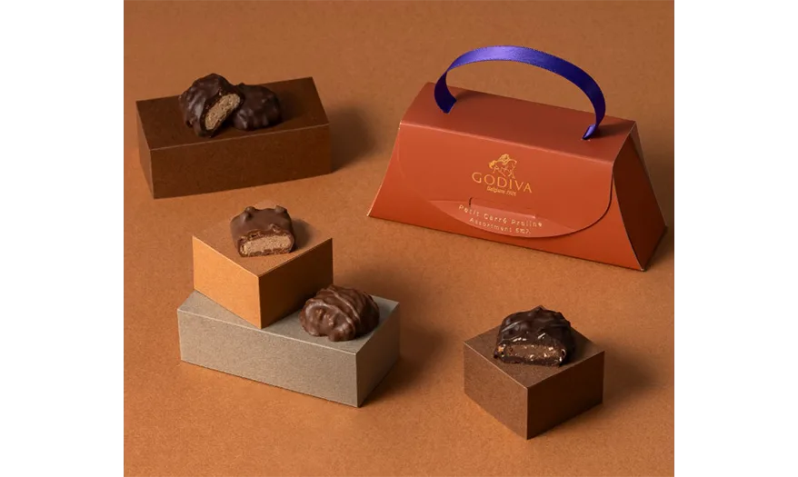 2026年 ホワイトデーに向けた、日常を特別なひとときに変えてくれるゴディバならではの上品なプラリネゴディバ「プティ カレ プラリネ アソートメント」登場～2026年2月16日（月）より期間限定販売～