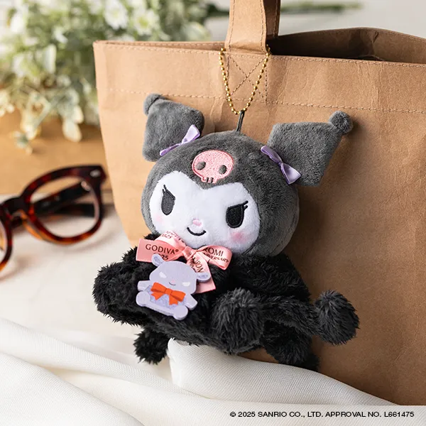 ゴディバ ブラックキャット コレクション G クリスピーショコラ アソートメント（3粒入）+クロミ ぬいぐるみチャーム